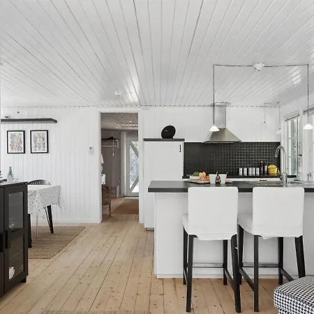 Holiday home Adser - 600m From The Sea In Ne Jutland By Interhome Jerup